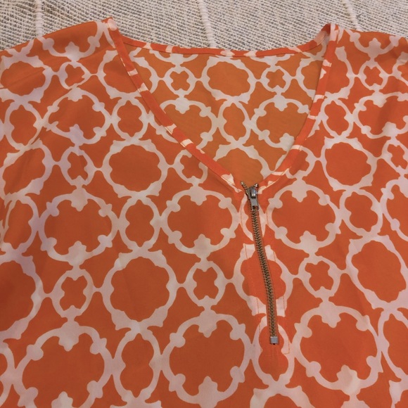 Boho V-neck Zip-up Top - Picture 7 of 10